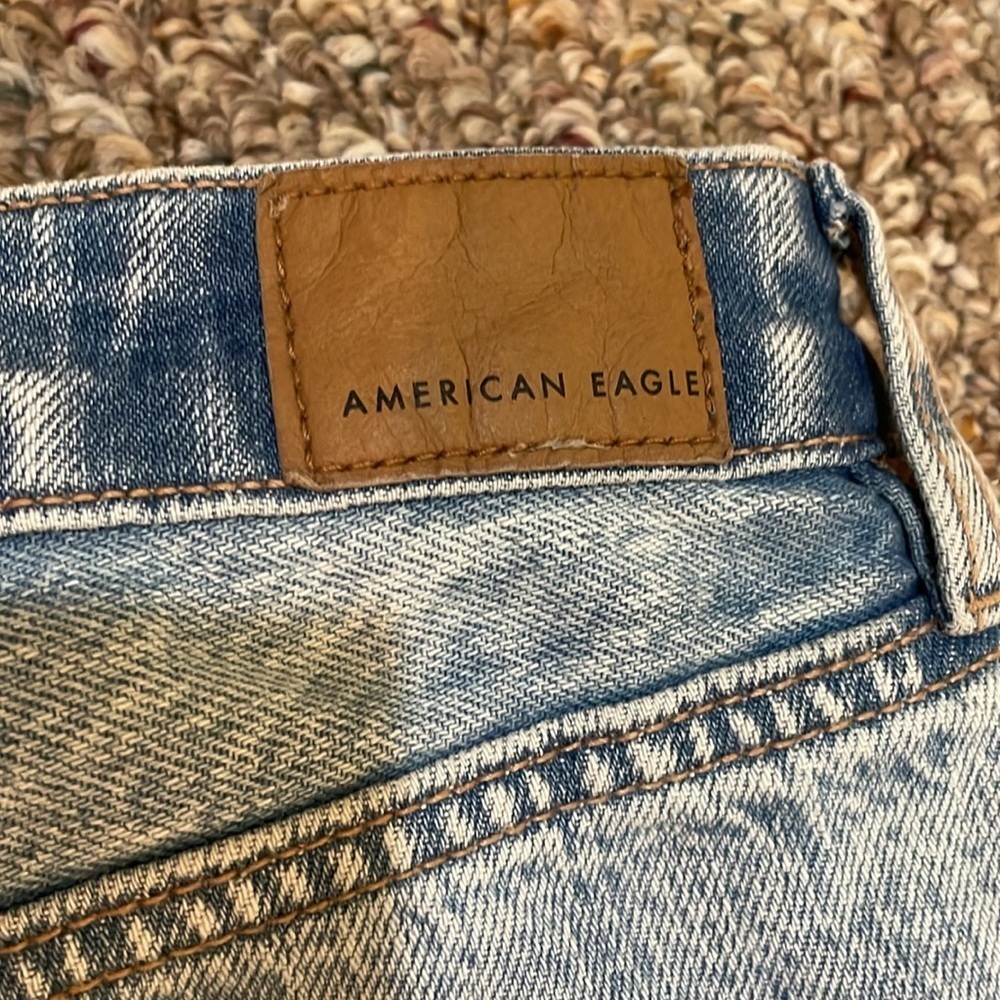 Womens New American Eagle Mom Straight Jean Short High Rise - Picture 7 of 9